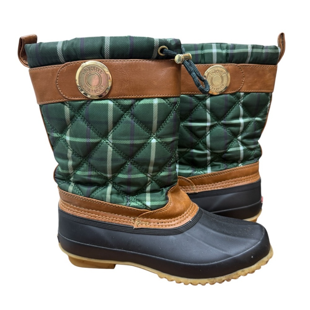 Tommy Hilfiger Arcadia Green Multi Plaid Winter Duck Boots NWOT